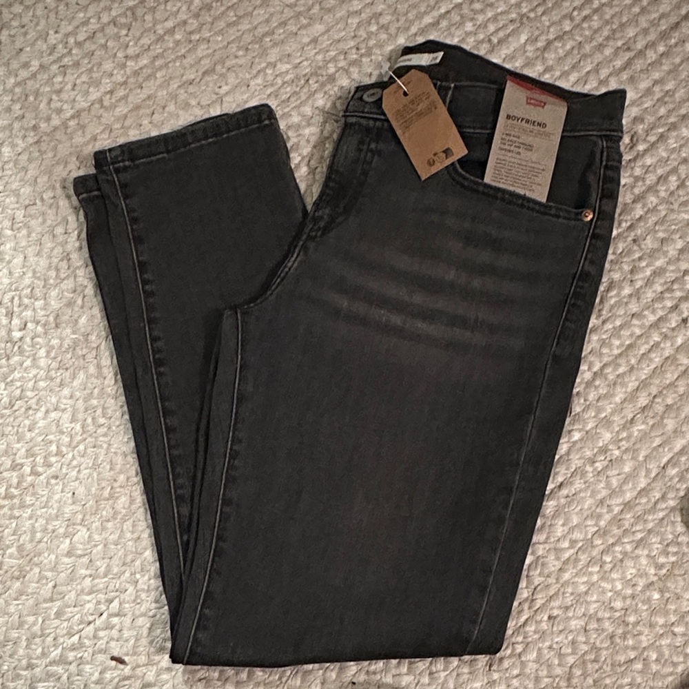 Levi’s-Boyfriend fit